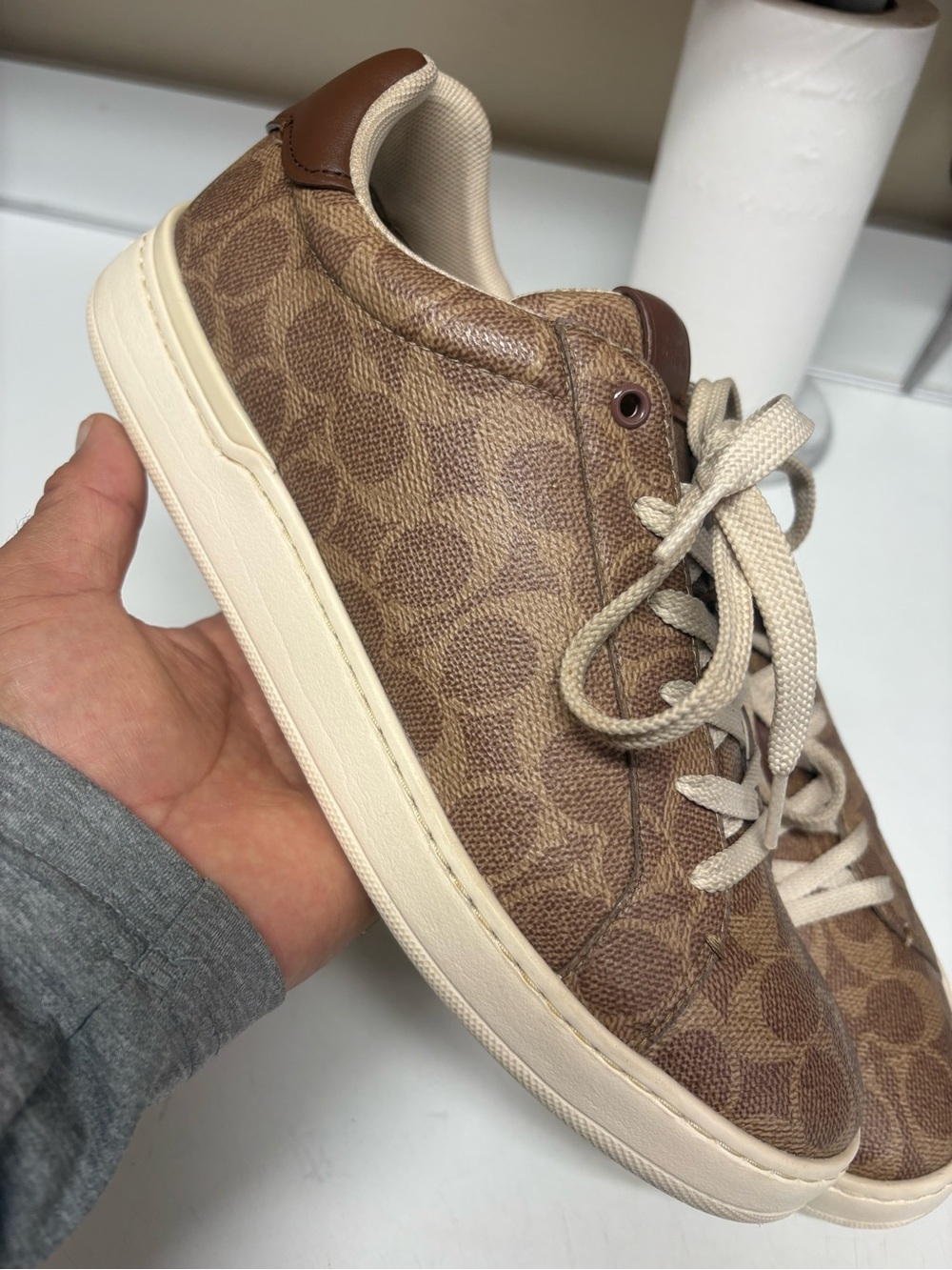 Women's High Line Signature Logo Coated Canvas Sneakers size 10B excellent